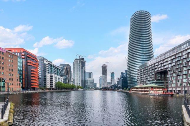 Canary Wharf * Londra